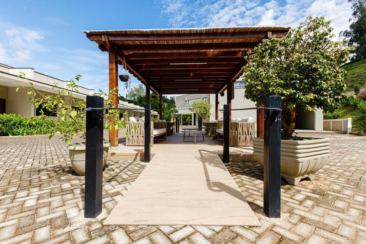 Vila Europeia Hotel Serra Negra  Exterior photo